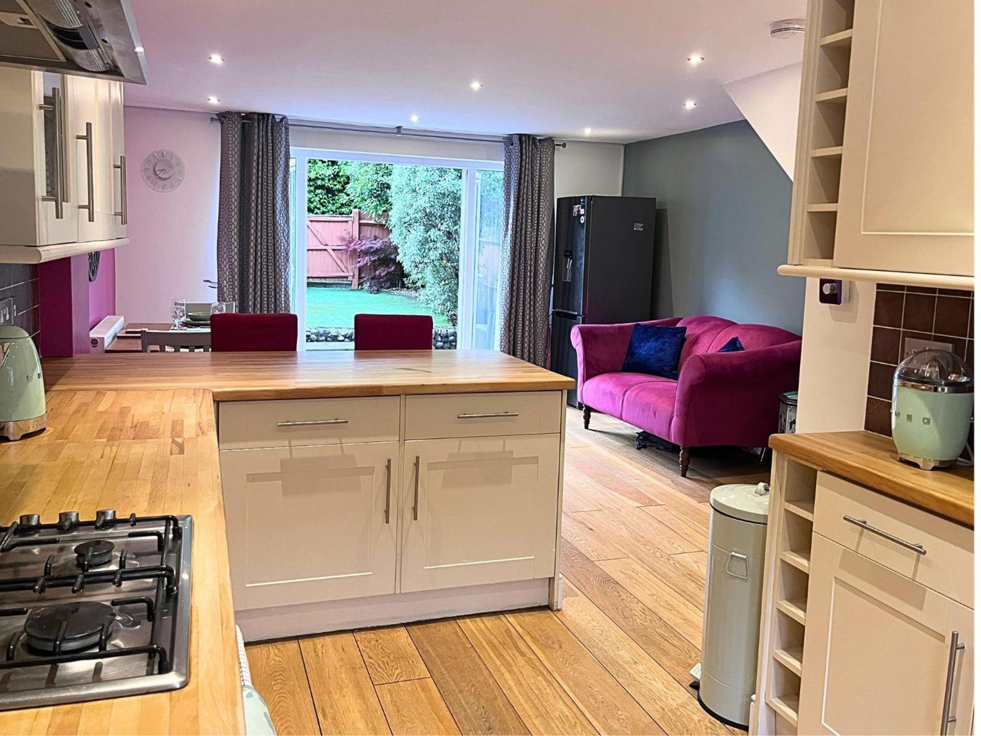 Jekyll'S On Hyde - Spacious Town House - Central Winchester - Free Parking, Sleeps 5 - By Xplus Stays Esterno foto